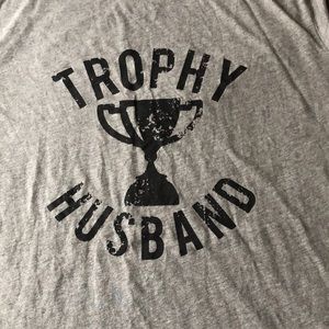 NWOT- Thread Tank Graphic Short Sleeved Tee